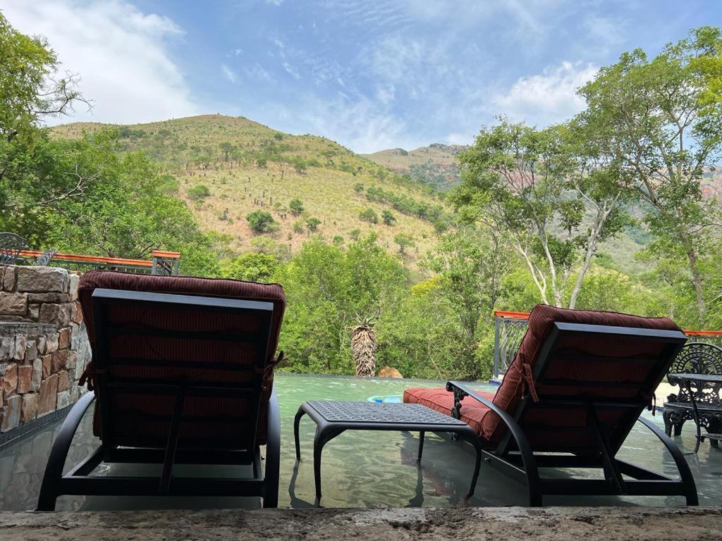 Heysbrook Estate - Luxurious Lodges In A Private Valley Waterval-Onder Экстерьер фото